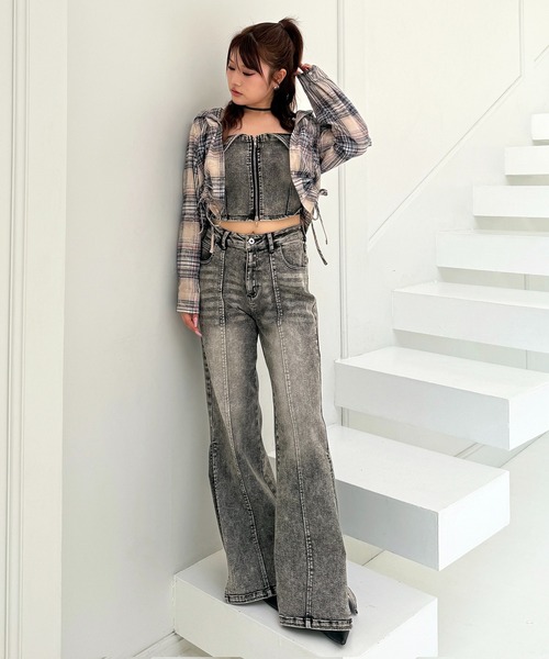 SPIRALGIRL(スパイラルガール)の「デニムビスチェセットアップ(セットアップ・レディース・ブルー/ブラック・SMALL/MEDIUM)」の12枚目の写真