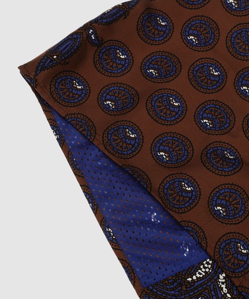 NOMA t.d.（ノーマティーディー）の「Paisley Silk Hoody Scarf（バンダナ/スカーフ・メンズ・ブラウン/ネイビー/ベージュ・FREE）」の13枚目の写真
