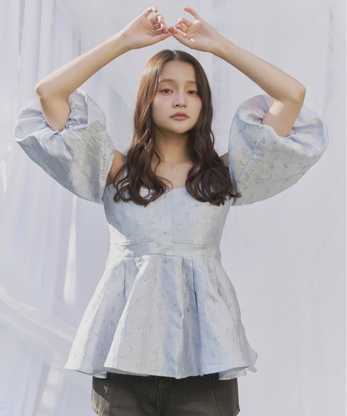 Olu.(オルドット)の「フラワージャガードペプラムビスチェ(シャツ/ブラウス・レディース・イエロー/ホワイト/ブルー・FREE)」の1枚目の写真