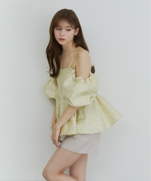 Olu.(オルドット)の「フラワージャガードペプラムビスチェ(シャツ/ブラウス・レディース・イエロー/ホワイト/ブルー・FREE)」の11枚目の写真