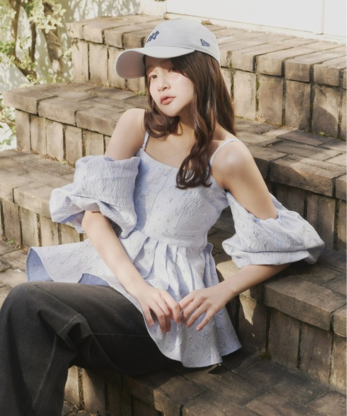 Olu.(オルドット)の「フラワージャガードペプラムビスチェ(シャツ/ブラウス・レディース・イエロー/ホワイト/ブルー・FREE)」の9枚目の写真