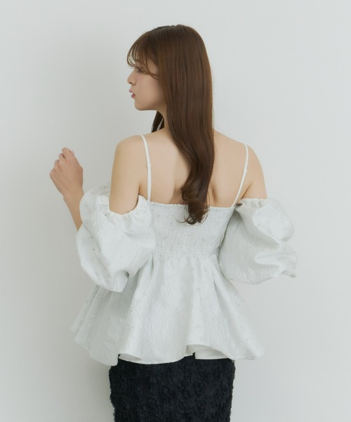 Olu.(オルドット)の「フラワージャガードペプラムビスチェ(シャツ/ブラウス・レディース・イエロー/ホワイト/ブルー・FREE)」の19枚目の写真