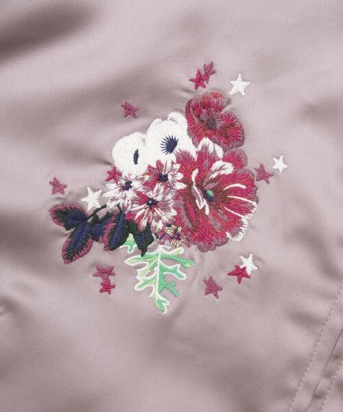 CONVERSE TOKYO（コンバーストウキョウ）の「SATIN SHORT SOUVENIR