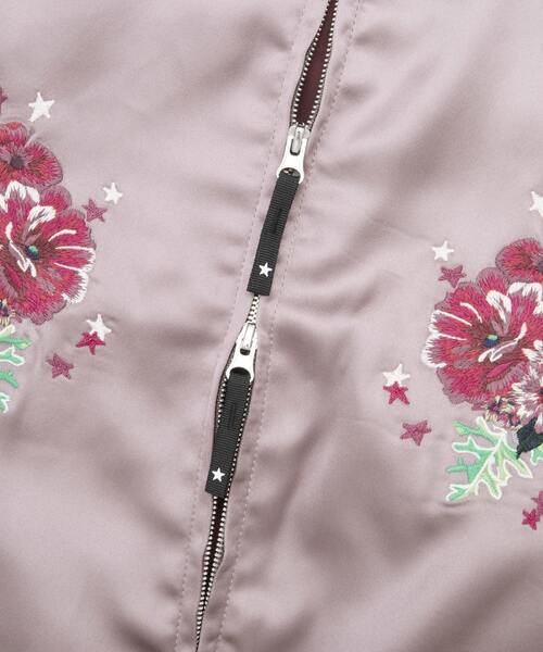 CONVERSE TOKYO（コンバーストウキョウ）の「SATIN SHORT SOUVENIR