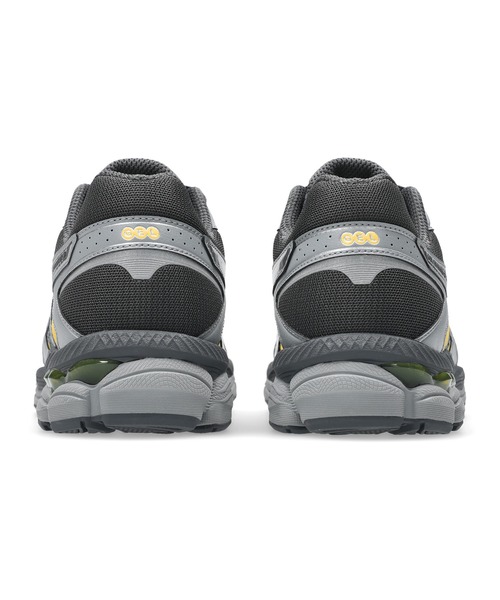 ASICS(アシックス)の「GEL-CUMULUS 16 / ゲルキュムラス 16(スニーカー・メンズ・グレー系その他・26.5/27/25/25.5/27.5/24.5/28/26/23.5/24/29/28.5/23/29.5)」の8枚目の写真