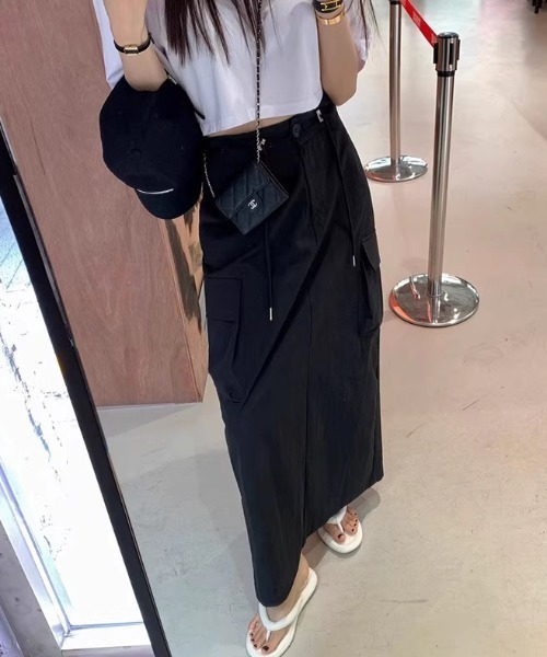 FREE STYLISTS(フリー スタイリスト)の「YUGA_YGMC High-waisted drawstring slit skirt(スカート・レディース・ホワイト/ブラック・FREE)」の13枚目の写真