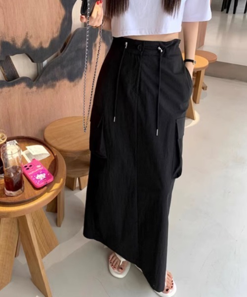 FREE STYLISTS(フリー スタイリスト)の「YUGA_YGMC High-waisted drawstring slit skirt(スカート・レディース・ホワイト/ブラック・FREE)」の18枚目の写真