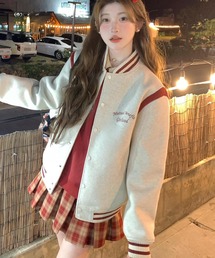 ＆soiree（アンドソワレ）の「ワンポイント刺繍オーバーサイズスタジャン（スタジャン）」