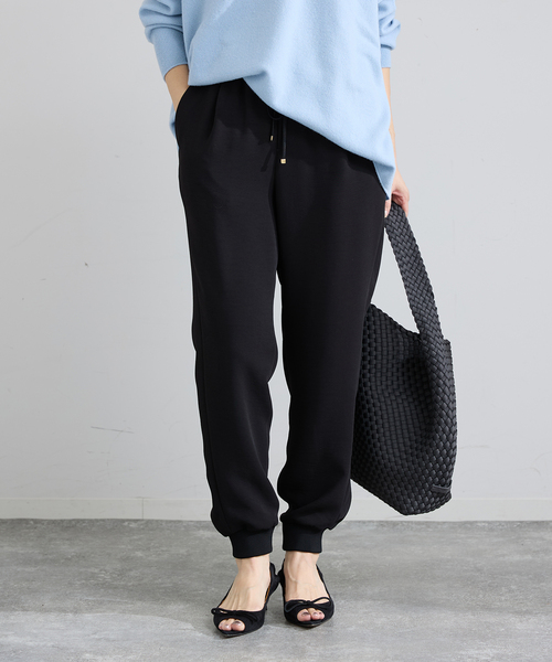 IENA(イエナ)の「《追加/洗濯機洗い可》イージージョガーパンツ(スウェットパンツ・レディース・ブラック/ホワイト・38/36)」の18枚目の写真