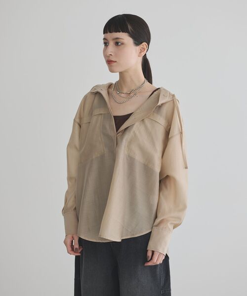 GARAGE OF GOOD CLOTHING（ガレージオブグッドクロージング）の「シアーフーディーシャツ（シャツ/ブラウス・レディース・ベージュ/ブラック・FREE）」の3枚目の写真