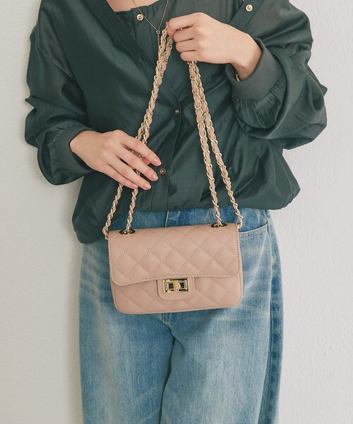 La boutique BonBon（ラブティックボンボン）の「オウレンティ/キルティングチェーンバッグ（トートバッグ・レディース・ピンク/オフホワイト・FREE）」の2枚目の写真