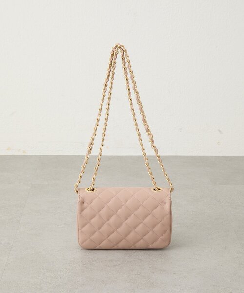 La boutique BonBon（ラブティックボンボン）の「オウレンティ/キルティングチェーンバッグ（トートバッグ・レディース・ピンク/オフホワイト・FREE）」の18枚目の写真