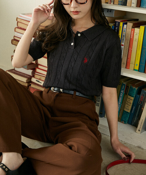 U.S. POLO ASSN.(ユーエスポロアッスン)の「U.S. POLO ASSN. × PUBLUX/ユーエスポロアッスン 別注 ケーブルニット ポロシャツ 限定展開(ポロシャツ・レディース・オフホワイト/グレー/チャコールグレー/ネイビー・フリ-)」の16枚目の写真