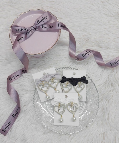 ROJITA(ロジータ)の「リボン付ダブルハートイヤリング(イヤリング・レディース・ピンク・FREE)」の14枚目の写真