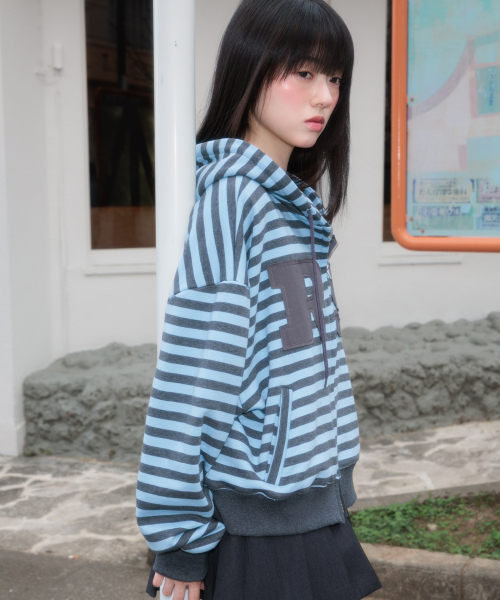 ROSEFRANTZ（ロゼフランツ）の「Patch Stripe Hood Zip-Up [Sky Blue]（パーカー・レディース・スカイブルー・OS）」の11枚目の写真