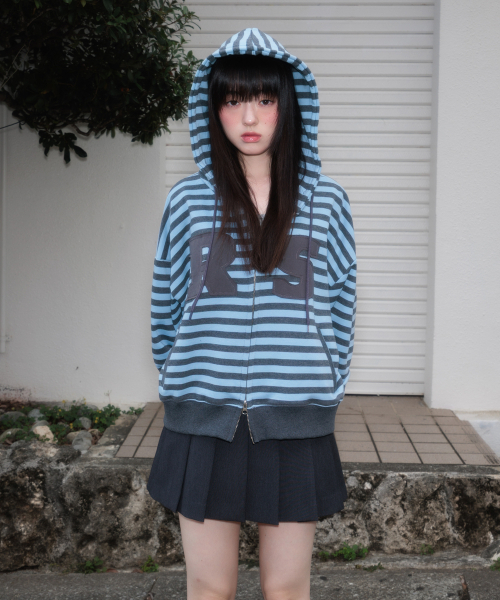 ROSEFRANTZ（ロゼフランツ）の「Patch Stripe Hood Zip-Up [Sky Blue]（パーカー・レディース・スカイブルー・OS）」の9枚目の写真