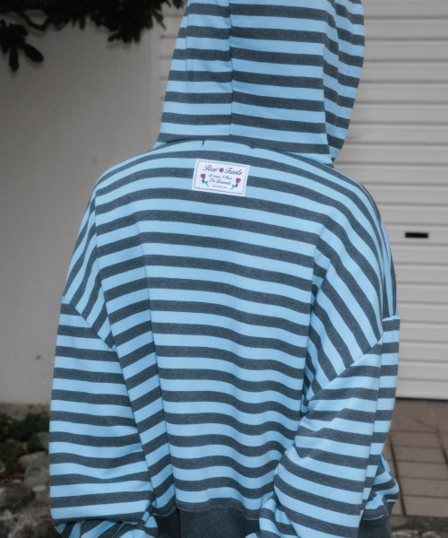 ROSEFRANTZ（ロゼフランツ）の「Patch Stripe Hood Zip-Up [Sky Blue]（パーカー・レディース・スカイブルー・OS）」の4枚目の写真