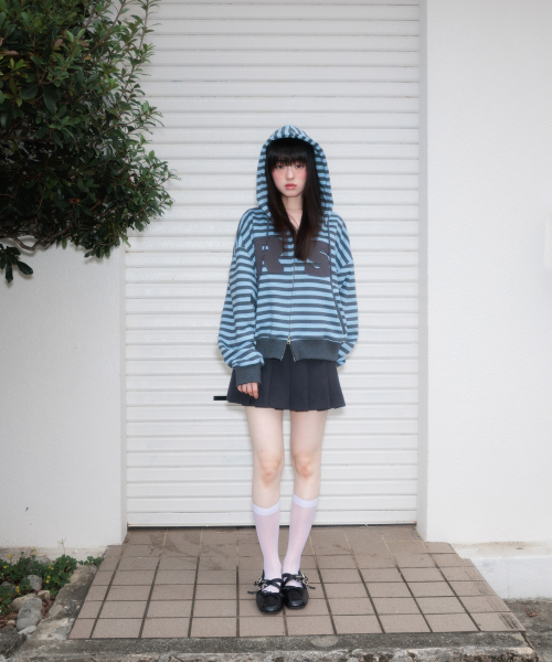 ROSEFRANTZ（ロゼフランツ）の「Patch Stripe Hood Zip-Up [Sky Blue]（パーカー・レディース・スカイブルー・OS）」の3枚目の写真