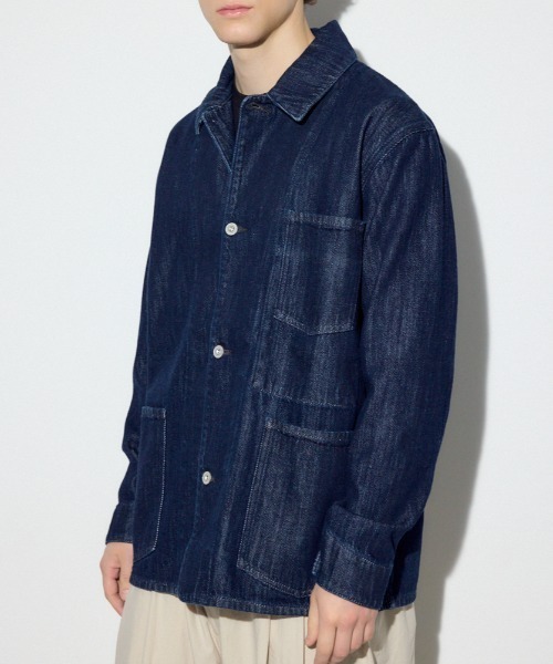 AZUL by moussy(アズールバイマウジー)の「リラックスデニムカバーオール 春服 秋服 ブルゾン(ブルゾン・メンズ・ワンウォッシュ/カーキ・LARGE/MEDIUM/SMALL)」の1枚目の写真