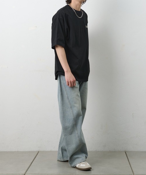 COLONY 2139（コロニートゥーワンスリーナイン）の「バックプリントTシャツ(spirit)（Tシャツ/カットソー・メンズ・ホワイト/ブラック・LARGE/MEDIUM）」の4枚目の写真