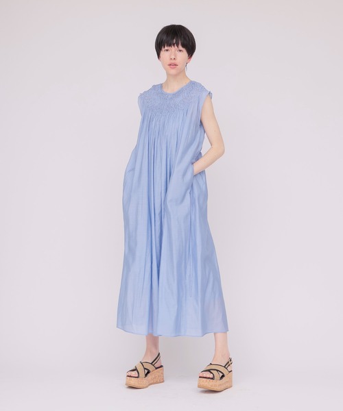DRESSLAVE(ドレスレイブ)の「indian embroidery voile dress(インディアンエンブロイダリーボイルワンピース)(ワンピース・レディース・オレンジ/ラベンダー・38)」の2枚目の写真