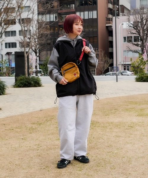 BEN DAVIS(ベンデイビス)の「【BEN DAVIS/ベンデイビス】【軽量・高耐久リップストップ】ミニショルダー 破れにくいタフ素材 ロゴテープ 公園・フェス・街歩き ユニセックス(ショルダーバッグ・メンズ・ブラック/オレンジ・FREE)」の16枚目の写真