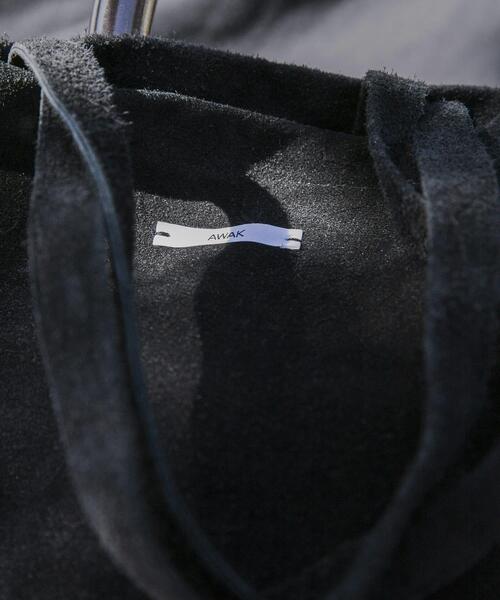 URBAN RESEARCH（アーバンリサーチ）の「AWAK　TOTE-suede（トートバッグ・メンズ・ブラック系その他/ブラック・ONE）」の3枚目の写真