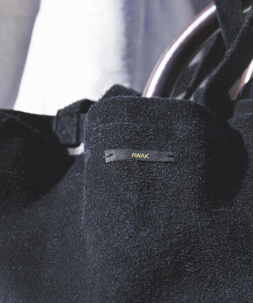 URBAN RESEARCH（アーバンリサーチ）の「AWAK　TOTE-suede（トートバッグ・メンズ・ブラック系その他/ブラック・ONE）」の10枚目の写真