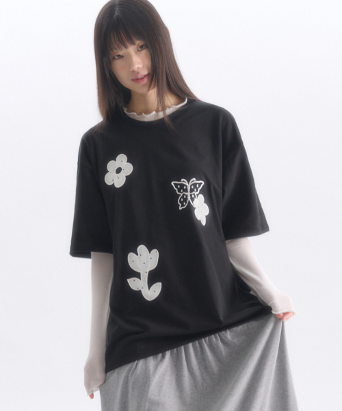 ambler(エムブラー)の「シースルーフラワー刺繍半袖Tシャツ AS1305 (ブラック)(Tシャツ/カットソー・レディース・その他・SMALL/MEDIUM/FREE)」の1枚目の写真