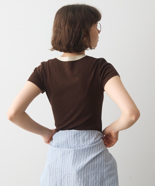 full/fill.(フルフィル)の「bicolor rib short T / バイカラーリブショートT(Tシャツ/カットソー・レディース・ブラウン/ホワイト/グレー・FREE)」の19枚目の写真