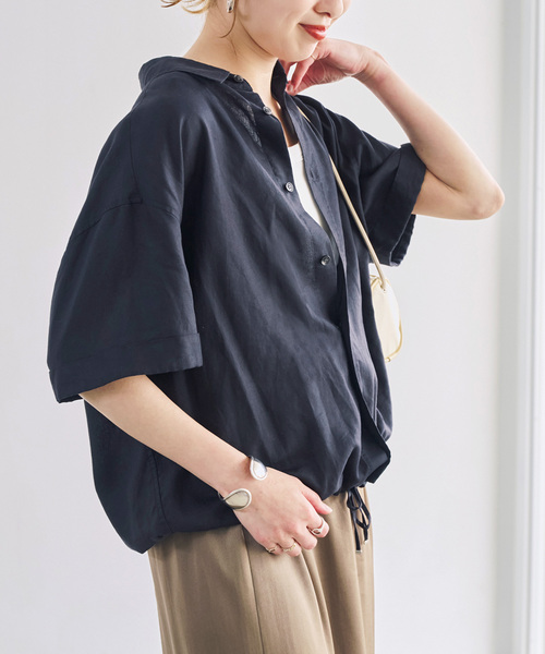 Spick & Span(スピックアンドスパン)の「リネンブレンドハーフスリーブヘムギャザーシャツ(シャツ/ブラウス・レディース・イエロー/ネイビー/マルチ・FREE)」の22枚目の写真