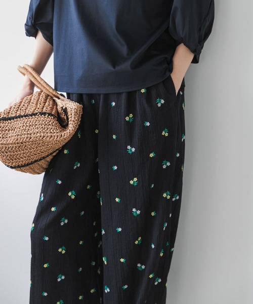 フラワー刺繍イージーパンツ（その他パンツ）｜URBAN RESEARCH DOORS