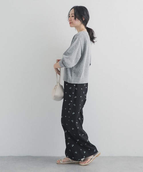 URBAN RESEARCH DOORS（アーバンリサーチドアーズ）の「フラワー刺繍イージーパンツ（その他パンツ・レディース・ネイビー/ブラック・FREE）」の8枚目の写真