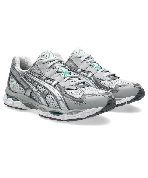 ASICS(アシックス)の「ASICS GEL-NYC 2055(アシックス ゲル エヌワイシー 2055)(スニーカー・メンズ・グレー系/ブラック系・23cm/23.5cm/24cm/24.5cm/25cm/25.5cm/26cm/26.5cm/27cm/27.5cm/28cm/28.5cm/29cm)」の2枚目の写真