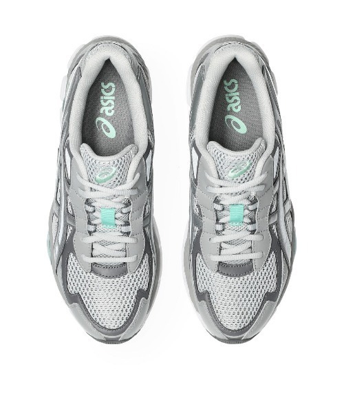 ASICS(アシックス)の「ASICS GEL-NYC 2055(アシックス ゲル エヌワイシー 2055)(スニーカー・メンズ・グレー系/ブラック系・23cm/23.5cm/24cm/24.5cm/25cm/25.5cm/26cm/26.5cm/27cm/27.5cm/28cm/28.5cm/29cm)」の15枚目の写真