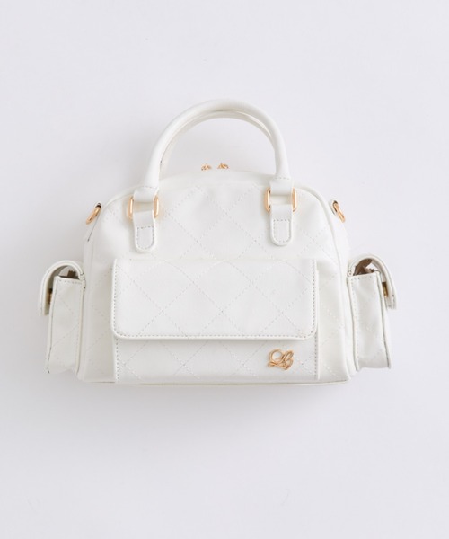 OLIVE des OLIVE(オリーブデオリーブ)の「マルチポケットステッチボストンバッグ(ショルダーバッグ・レディース・オフホワイト/ブラック/ミント/ピンク・FREE)」の1枚目の写真