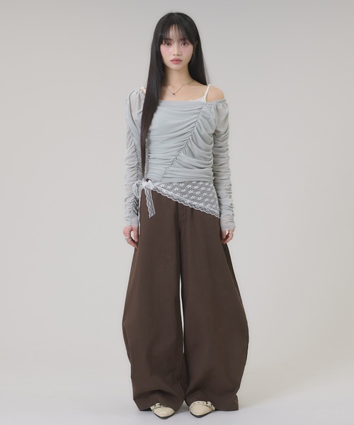 apres jour mignon(アプレジュールミニョン)の「2WAYシャーリングトップス(Tシャツ/カットソー・レディース・ライトグレー/アイボリー/ブラック・フリー/LARGE)」の7枚目の写真