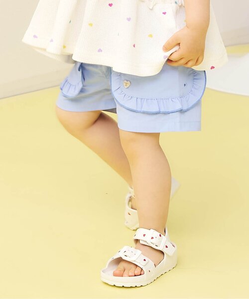apres les cours(アプレレクール)の「【撥水加工】フリルポケット水陸両用ショートパンツ(その他パンツ・キッズ・オレンジ/レッド/ネイビー/サックスブルー・100/90/80/110/140/130/120)」の2枚目の写真