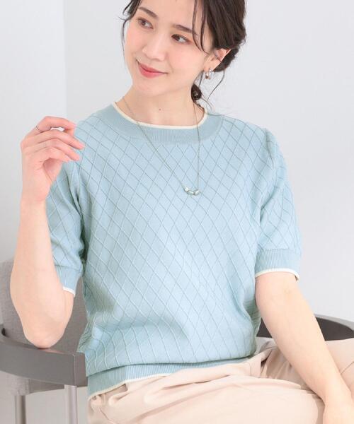 SHOO・LA・RUE（シューラルー）の「【洗濯機可/S-LL】大人上品なダイヤ編み柄 配色半袖ニット（ニット/セーター・レディース・ライトブルー/ブラック/オフホワイト・04/03/02/01）」の3枚目の写真