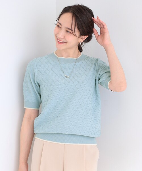 SHOO・LA・RUE（シューラルー）の「【洗濯機可/S-LL】大人上品なダイヤ編み柄 配色半袖ニット（ニット/セーター・レディース・ライトブルー/ブラック/オフホワイト・04/03/02/01）」の12枚目の写真