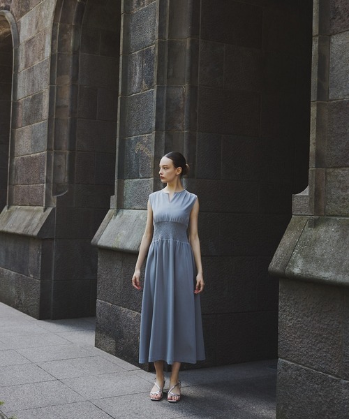 ORGUE(オルグ)の「Keyneck gather onepiece/キーネックギャザーワンピース(ワンピース・レディース・グレー・FREE)」の5枚目の写真