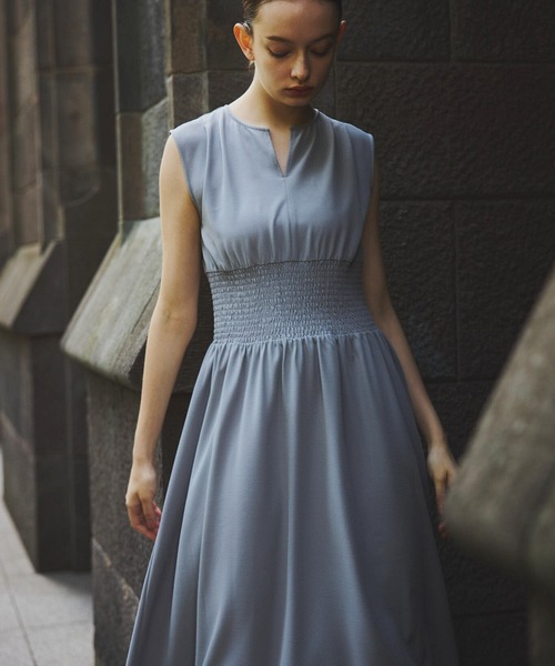 ORGUE(オルグ)の「Keyneck gather onepiece/キーネックギャザーワンピース(ワンピース・レディース・グレー・FREE)」の4枚目の写真