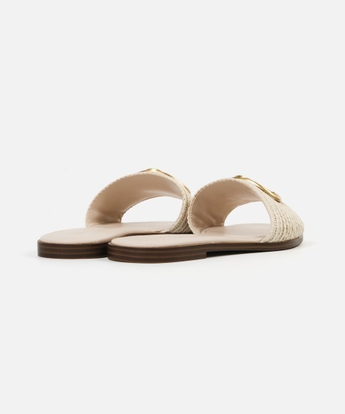 STEVE MADDEN(スティーブマデン)の「オーバルロゴモチーフフラットサンダル/S.MADDEN KORA 2.0-XS(サンダル・レディース・ブラウン/アイボリー・23.5-24/23.5cm/23.0cm/22.5cm/24.5cm/24.0cm)」の16枚目の写真