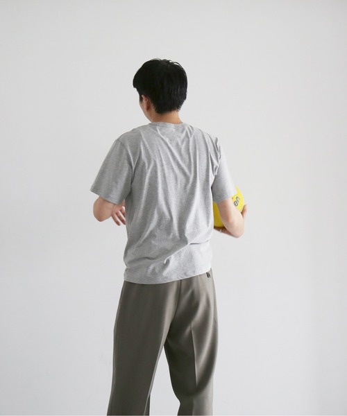 KAIKO(カイコー)の「KAIKO C neck t-shirt(Tシャツ/カットソー・メンズ・トップグレー・3/2/1)」の2枚目の写真