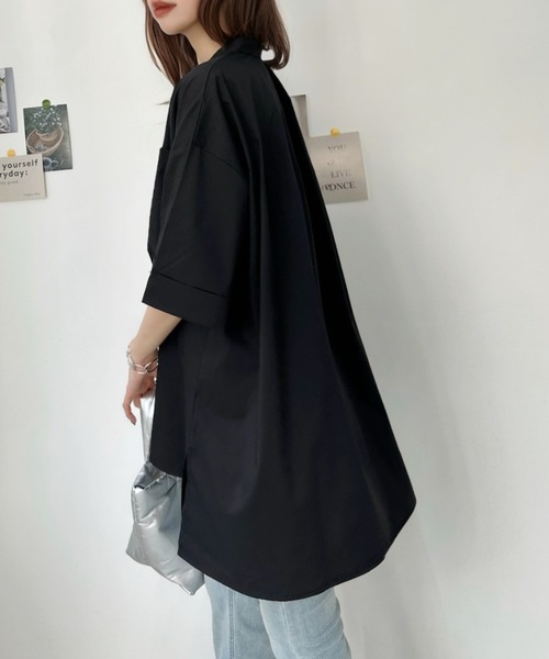 Eclat one(エクラワン)の「【華奢見え/時短】ダブルポケット付バンドカラービッグチュニックシャツ(シャツ/ブラウス・レディース・ホワイト/サックスブルー/ブラック・FREE)」の21枚目の写真