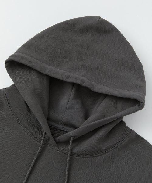 RAIMENT(レイメント)の「マスターズランナーグラフィックフードパーカー_チャコール(パーカー・メンズ・その他・SMALL/MEDIUM/LARGE)」の6枚目の写真