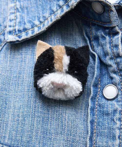 nicott（ニコット）の「NC : ふわふわブローチ 犬ねこ（ブローチ