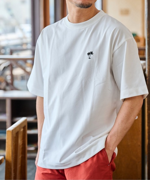 SUNNY SPORTS FOR SEIDAL(サニースポーツフォーセイダル)の「【SunnySmirh】11.6ウルトラヘビーオンス Heavy Smithヤシの木柄 ワンポイント刺繍Tee(Tシャツ/カットソー・メンズ・チャコールグレー/オフホワイト/ブラック・LARGE/MEDIUM)」の5枚目の写真