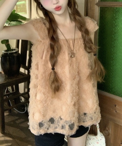 AMAJI(アマジ)の「メッシュ切替 フレアスリーブ トップス(その他トップス・レディース・イエロー/ベージュ・SMALL/MEDIUM/LARGE)」の1枚目の写真
