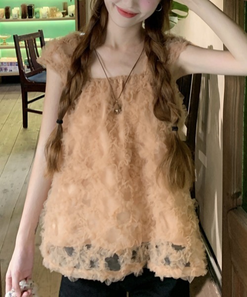 AMAJI(アマジ)の「メッシュ切替 フレアスリーブ トップス(その他トップス・レディース・イエロー/ベージュ・SMALL/MEDIUM/LARGE)」の4枚目の写真